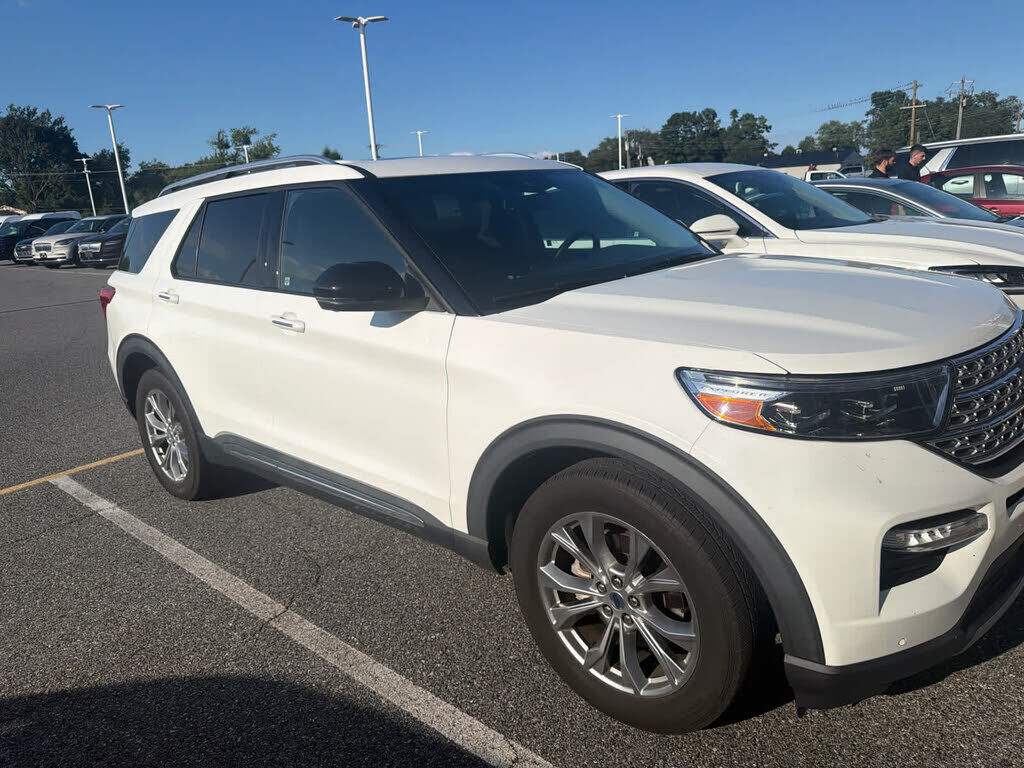 2021 FORD Explorer