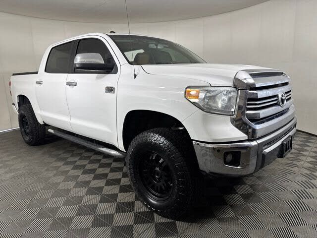 2017 TOYOTA Tundra