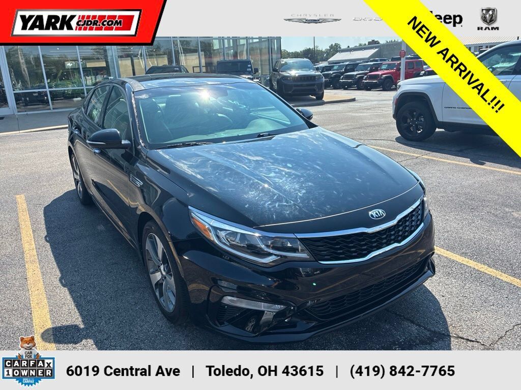 2019 KIA Optima