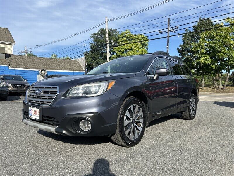 2016 SUBARU Outback