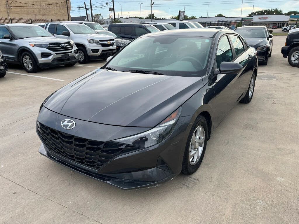 2021 HYUNDAI Elantra