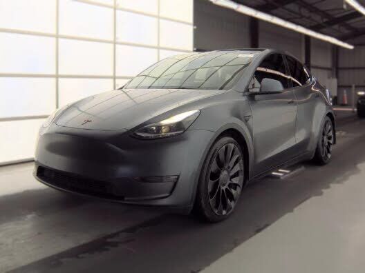 2022 TESLA Model Y
