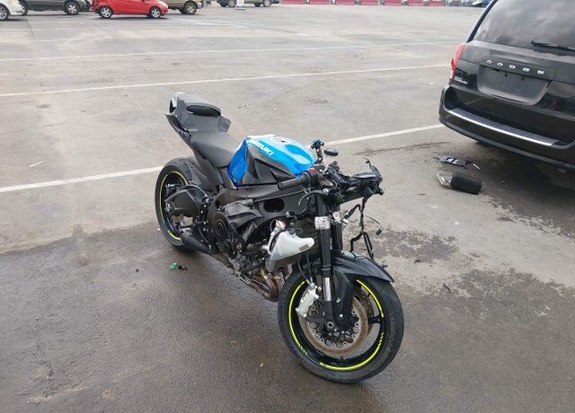 2023 SUZUKI GSX-R600