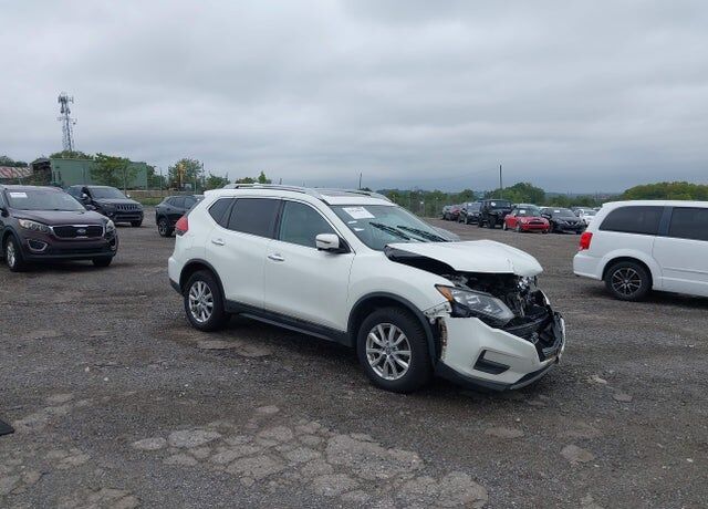 2017 NISSAN Rogue