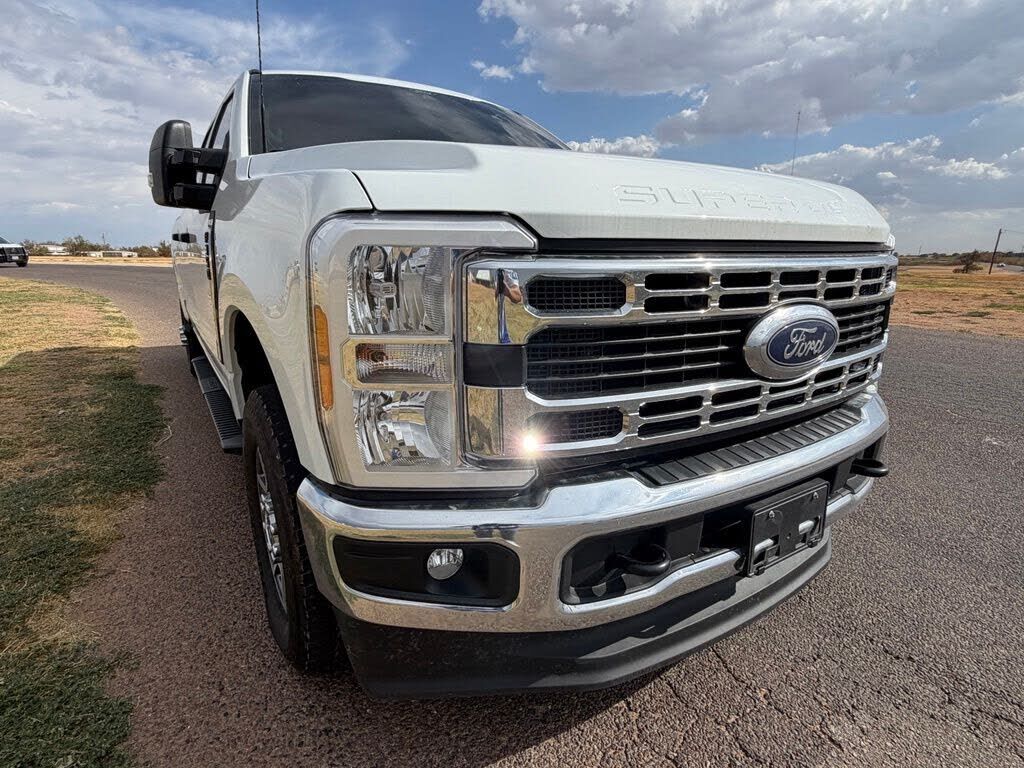 2025 FORD F-350