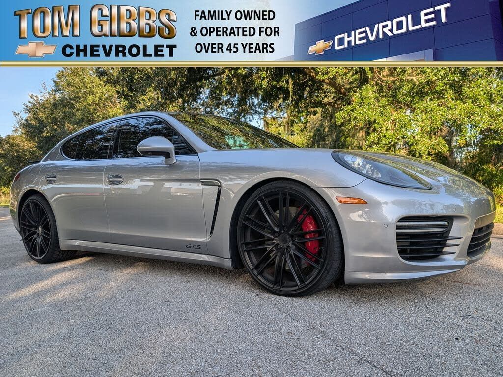 2016 PORSCHE Panamera