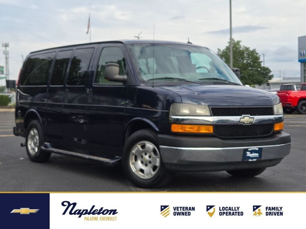 2013 CHEVROLET Express