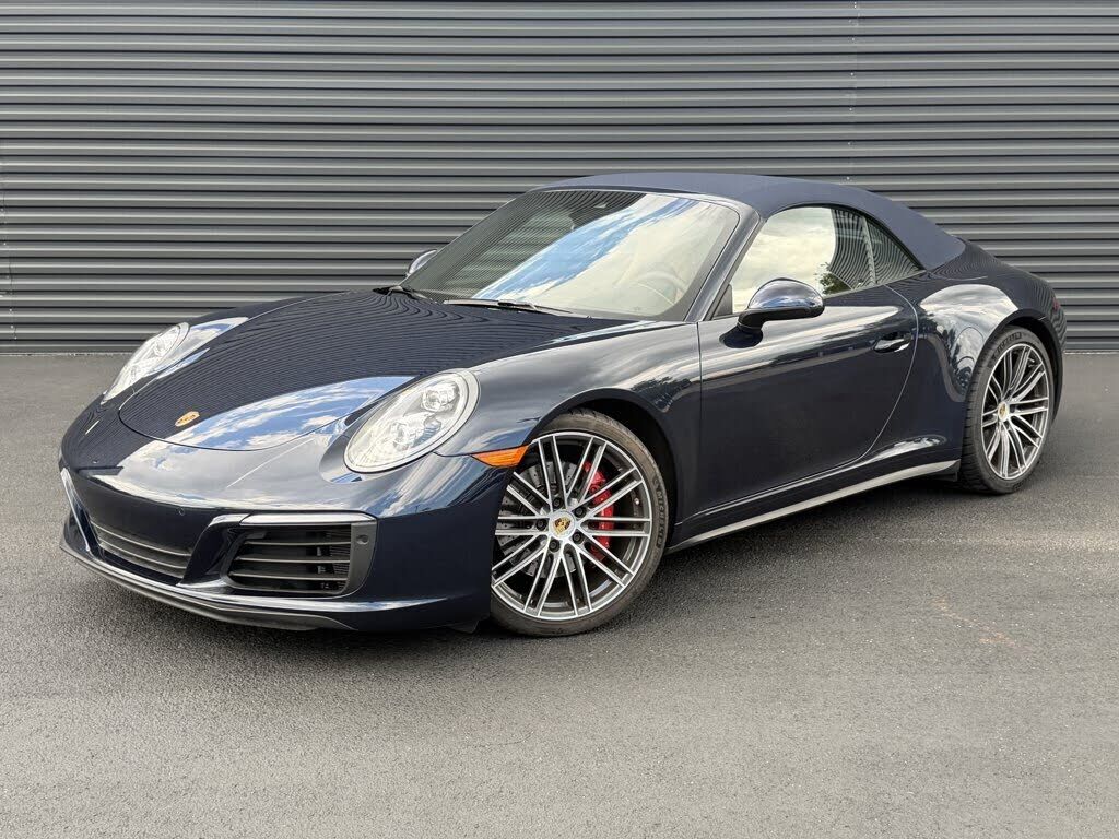 2019 PORSCHE 911