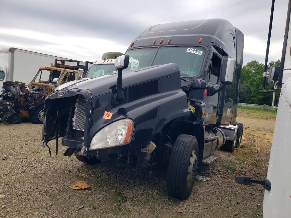 2016 FREIGHTLINER Cascadia