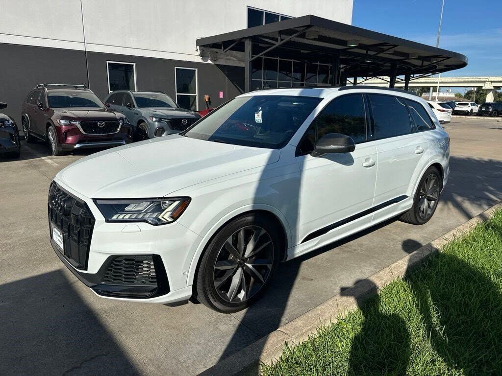2023 AUDI SQ7