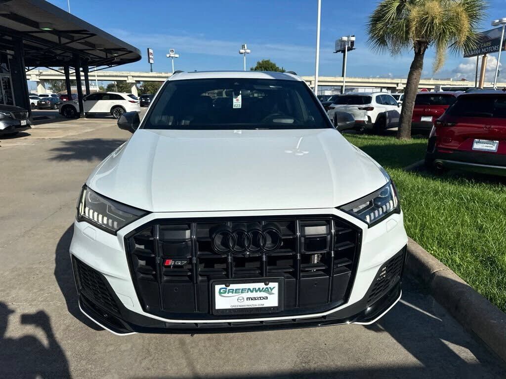 2023 Audi SQ7