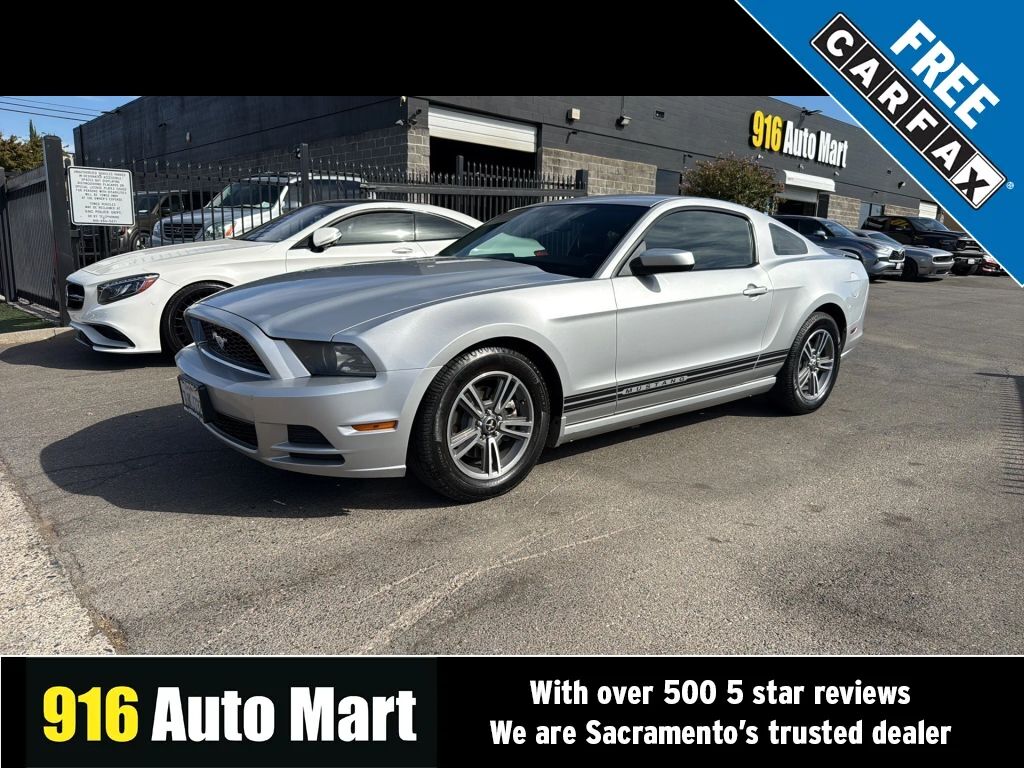 2013 FORD Mustang