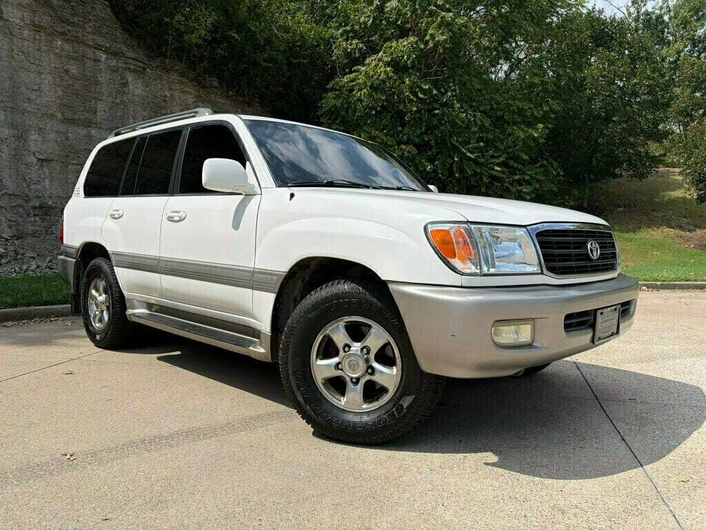 2001 TOYOTA Land Cruiser