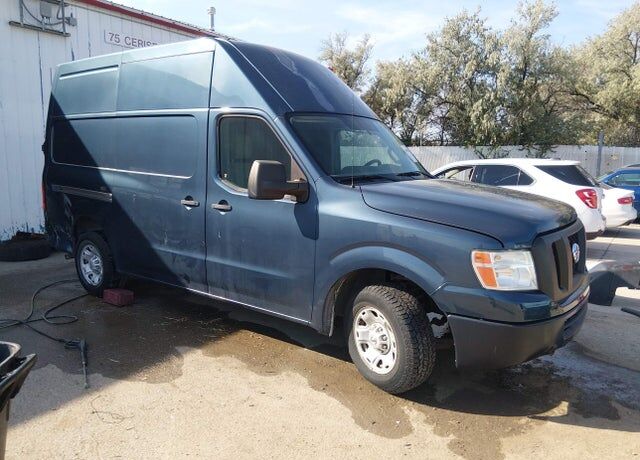 2013 NISSAN NV