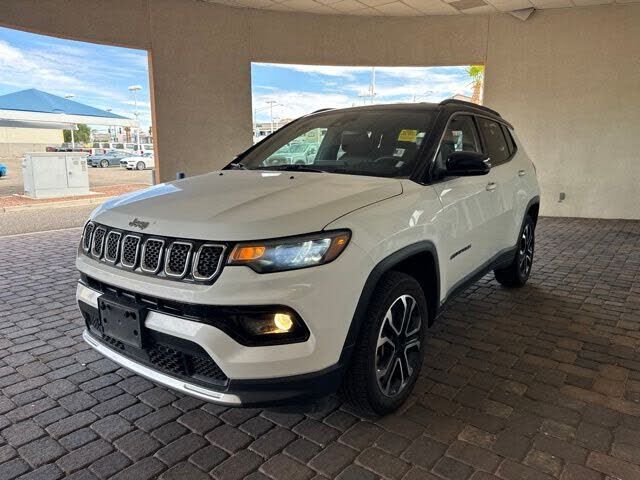 2023 JEEP Compass