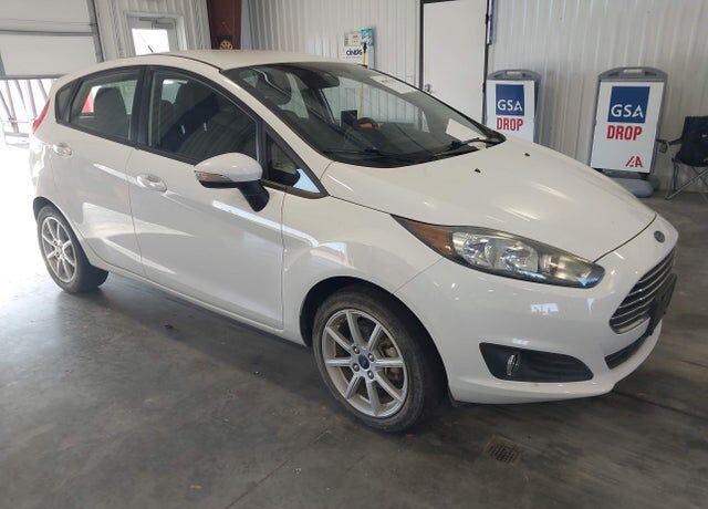 2015 FORD Fiesta