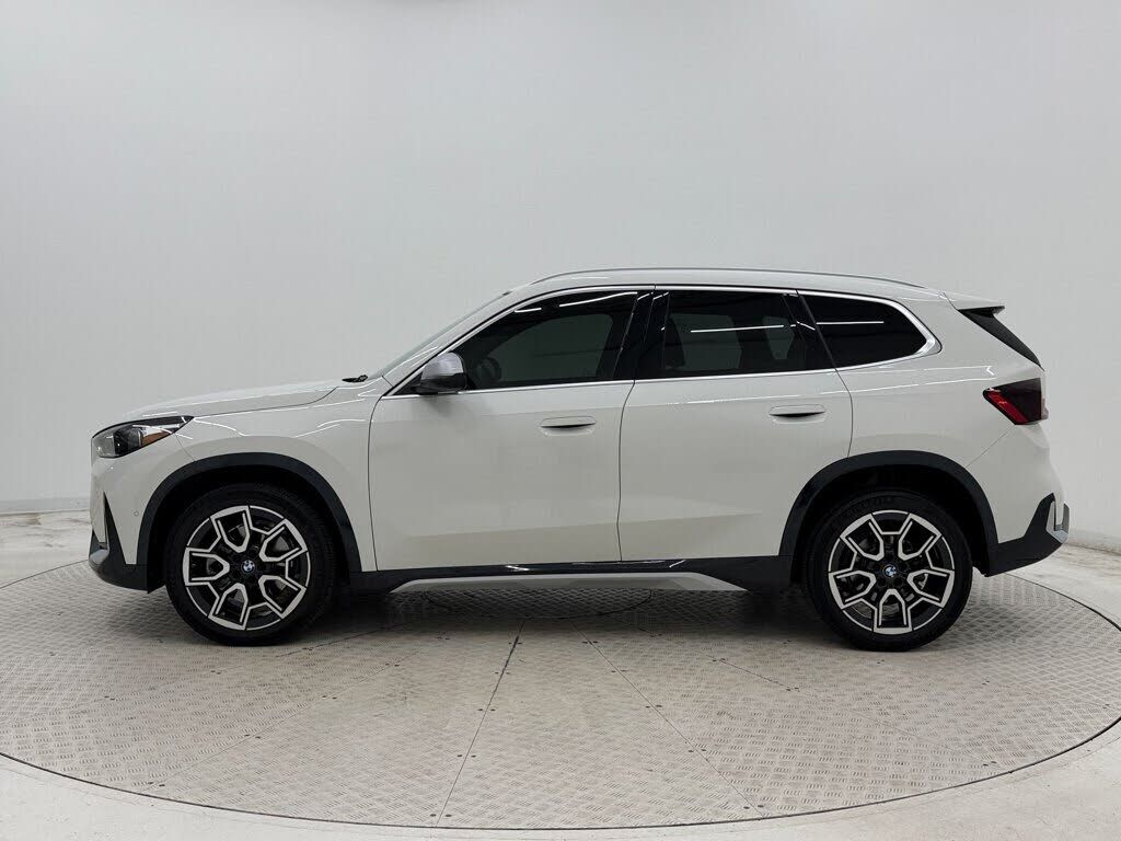 2023 BMW X1