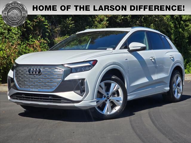 2023 AUDI Q4