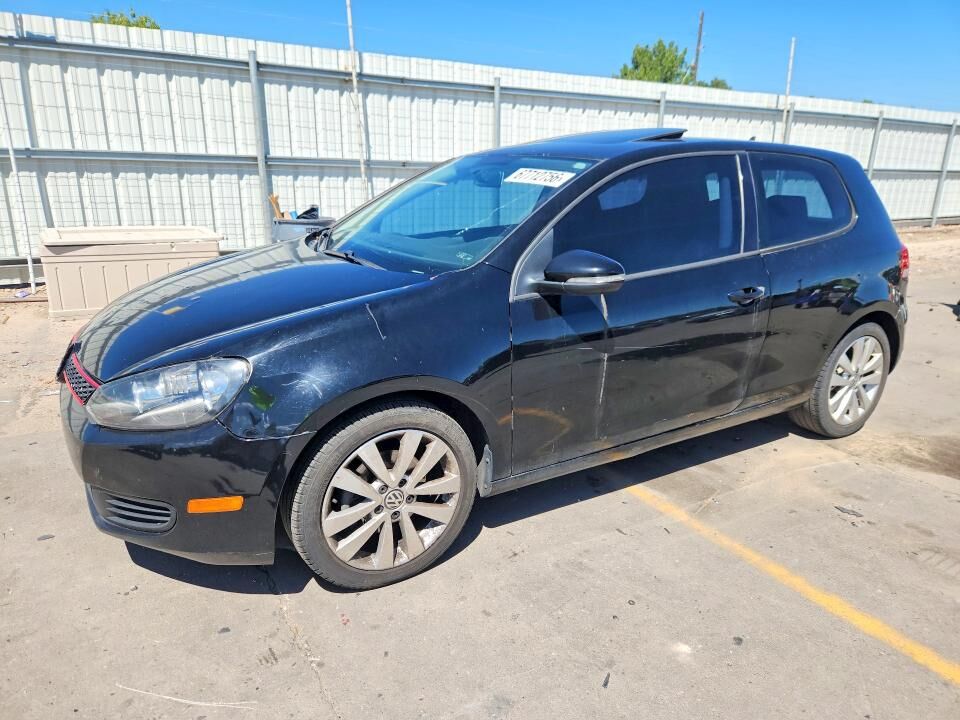 2012 VOLKSWAGEN Golf