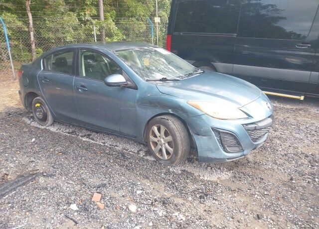 2011 MAZDA Mazda3