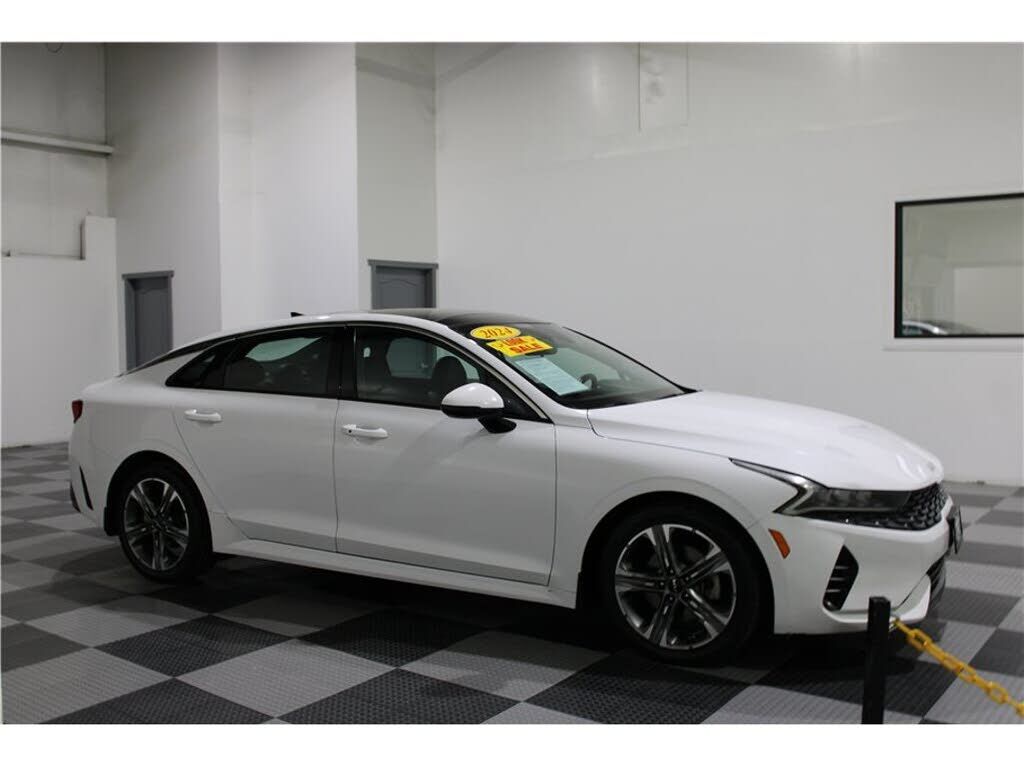 2024 KIA K5
