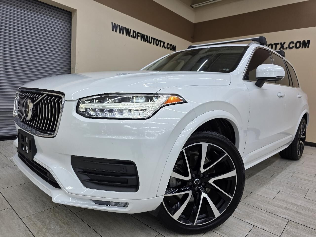2020 VOLVO XC90