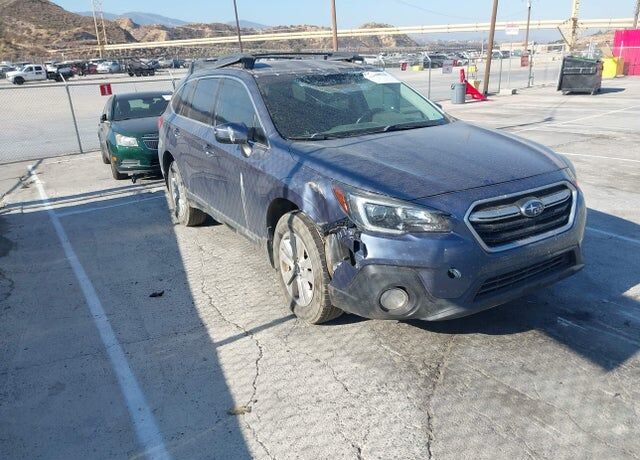 2018 SUBARU Outback