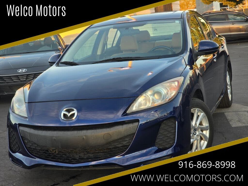 2013 MAZDA Mazda3