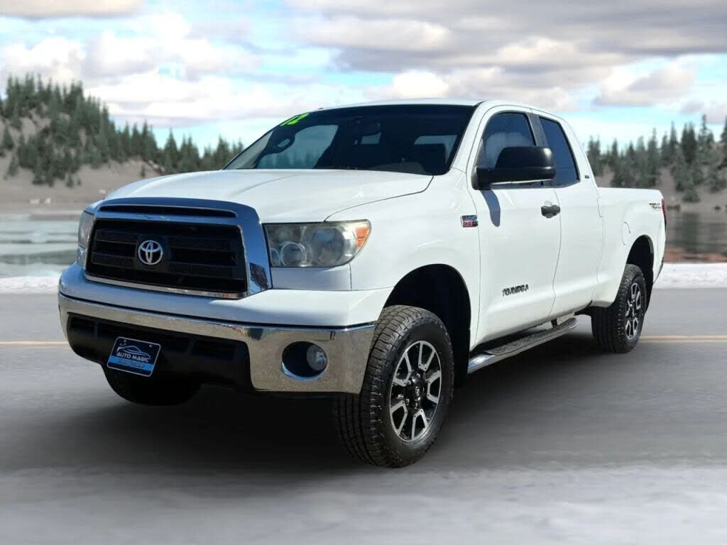 2012 TOYOTA Tundra