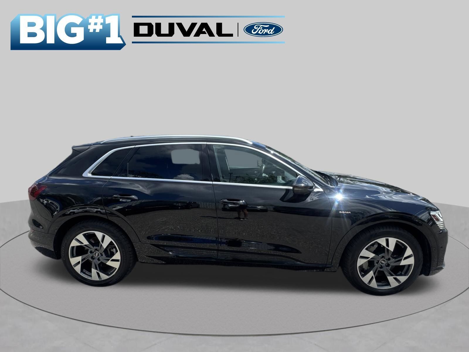 2022 Audi e-tron