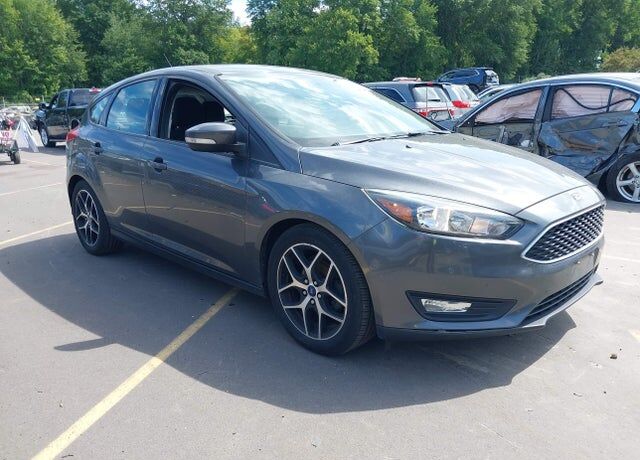 2017 FORD Focus
