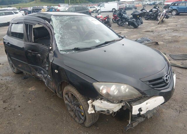 2004 MAZDA Mazda3