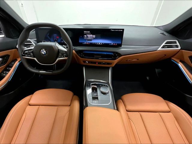 2026 BMW 330i