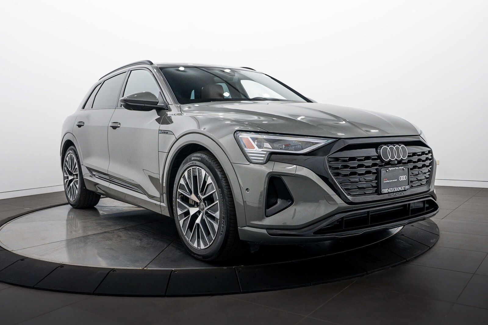 2024 Audi Q8