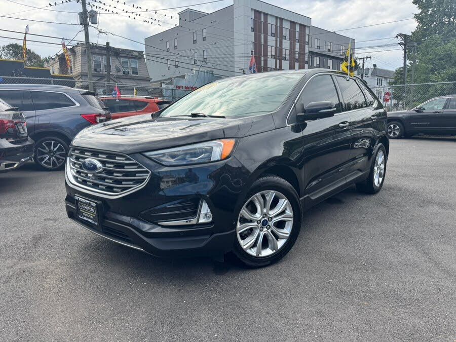 2020 FORD Edge