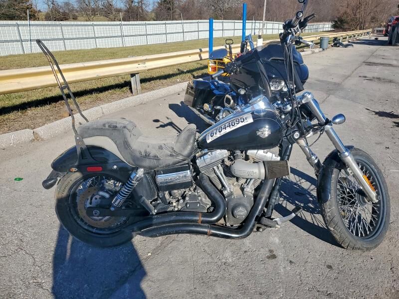 2012 HARLEY DAVIDSON Dyna Wide Glide