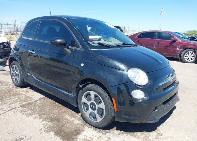 2015 FIAT 500