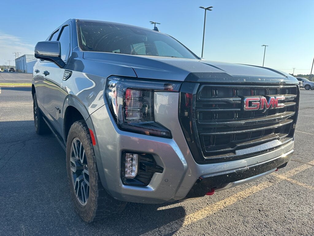 2023 GMC Yukon