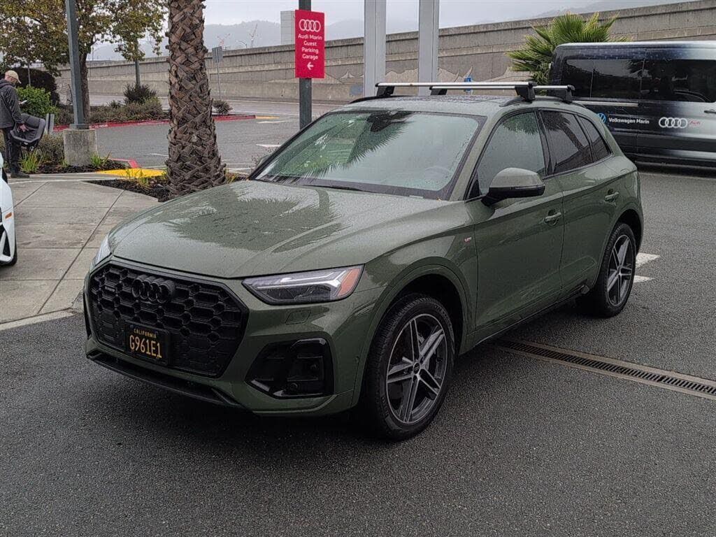2023 AUDI Q5 e