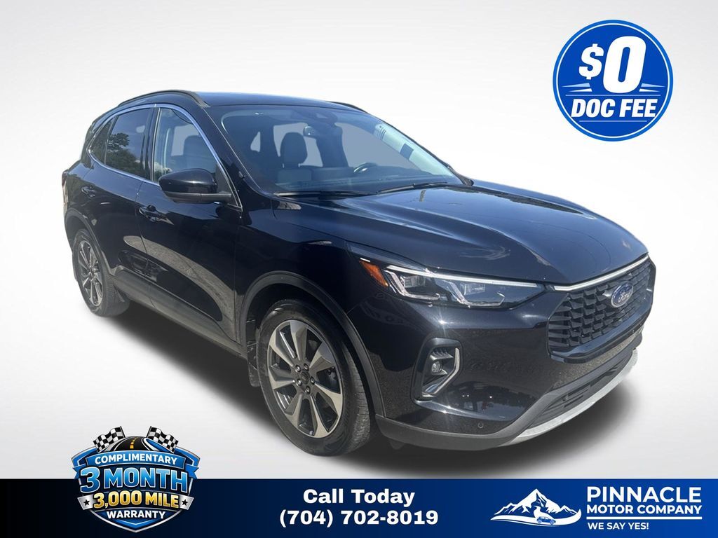 2023 FORD Escape