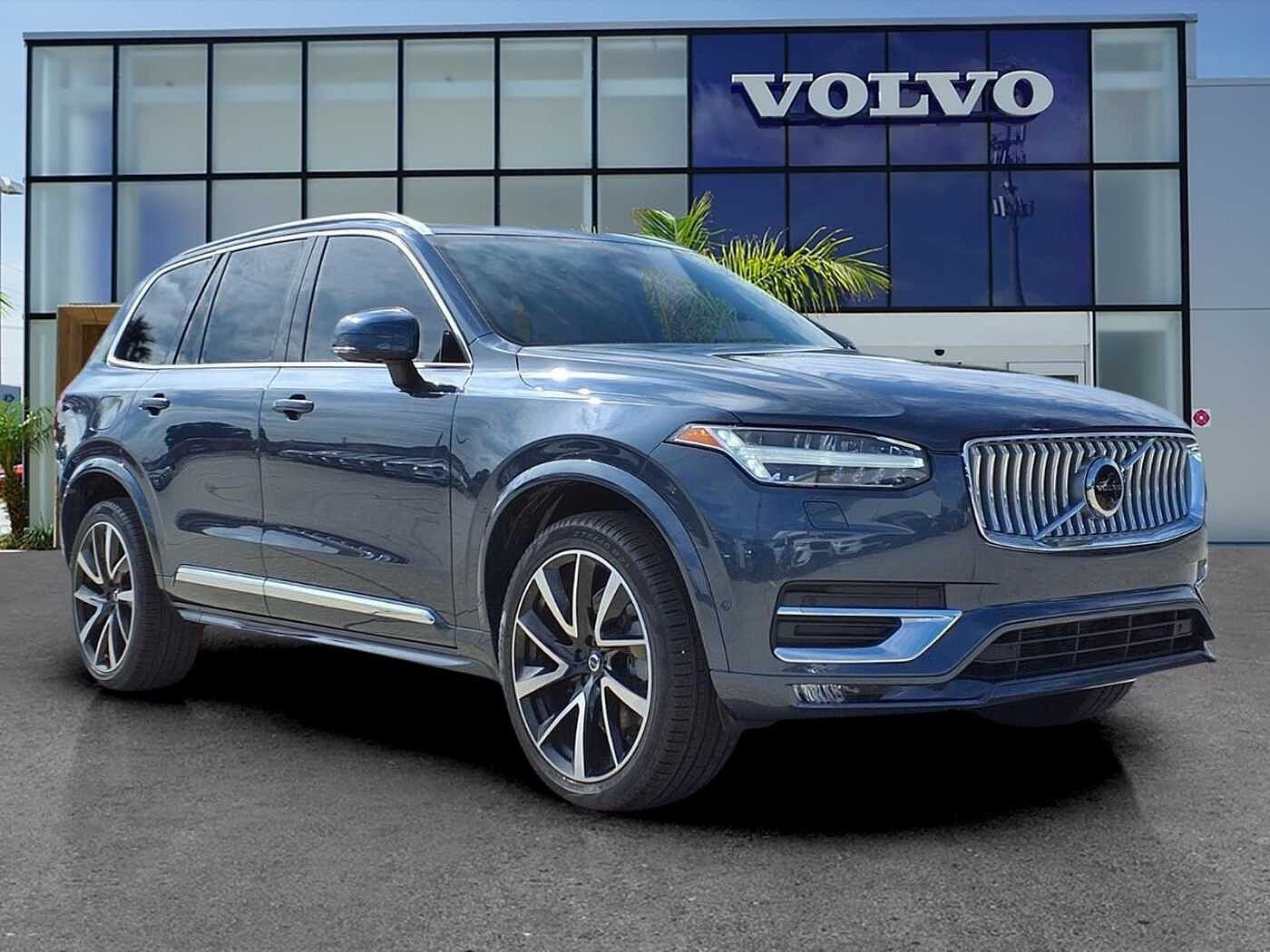 2023 VOLVO XC90