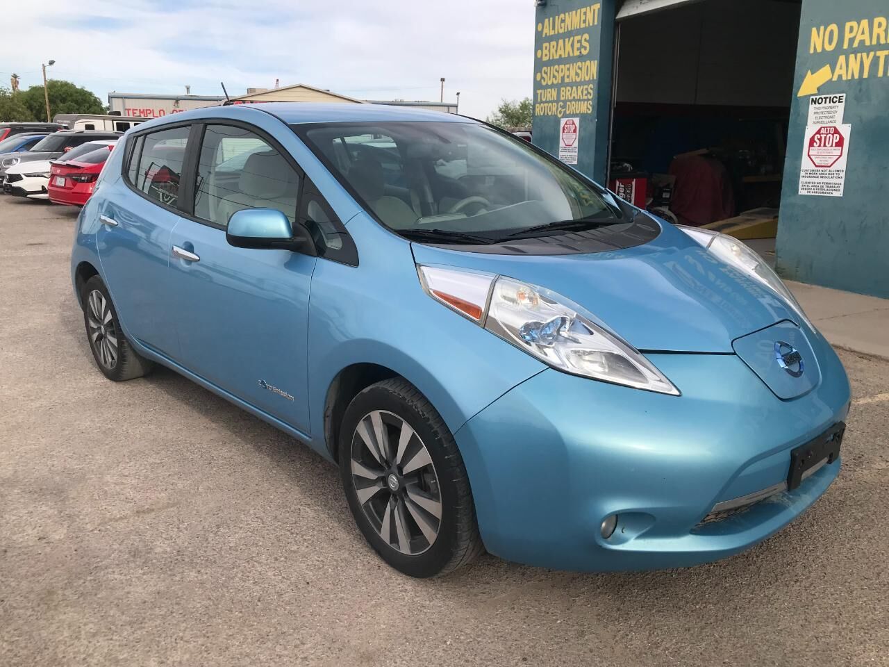 2015 NISSAN Leaf
