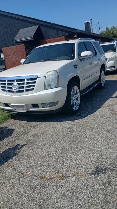2010 CADILLAC Escalade