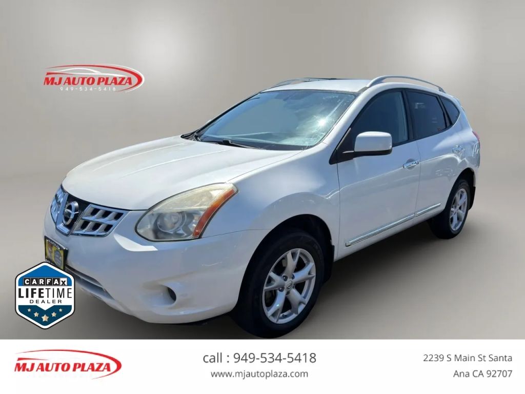 2011 NISSAN Rogue