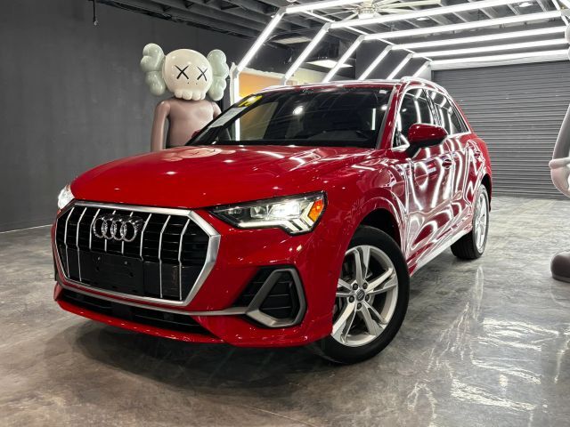 2019 AUDI Q3