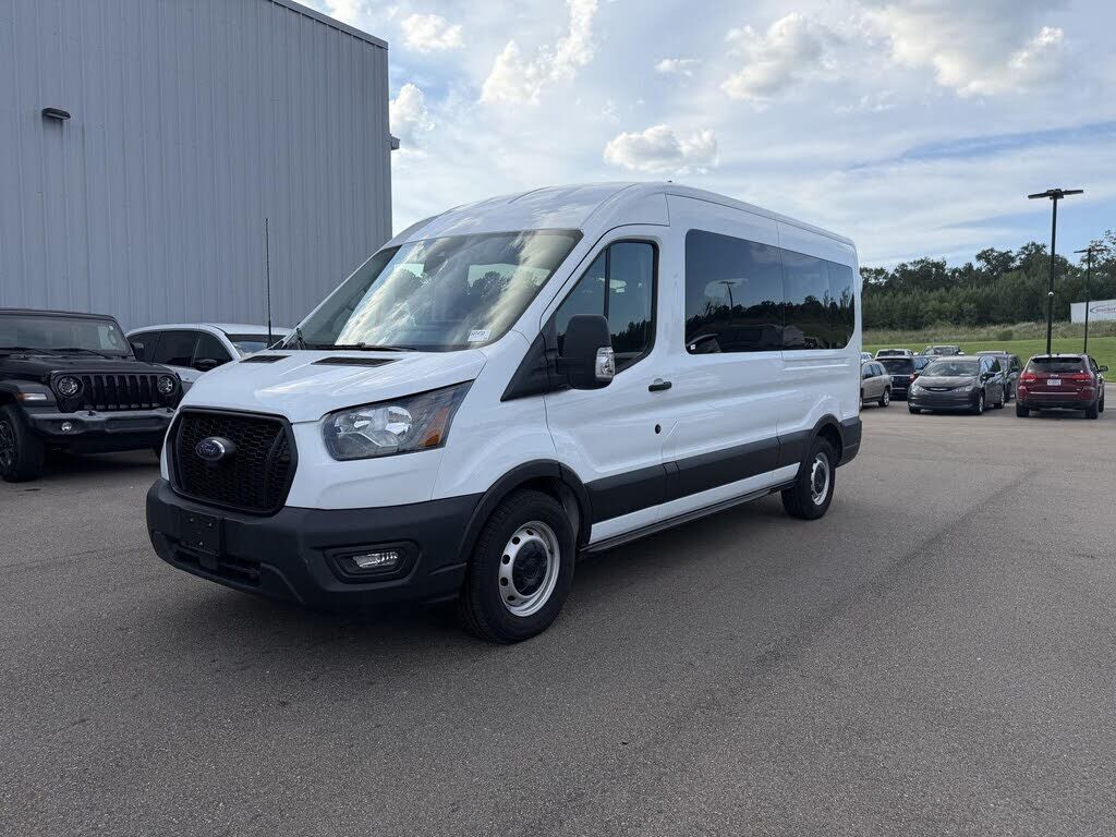 2023 FORD Transit