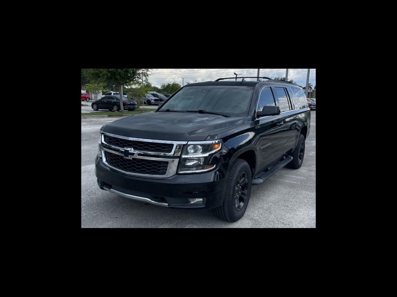 2017 CHEVROLET Suburban