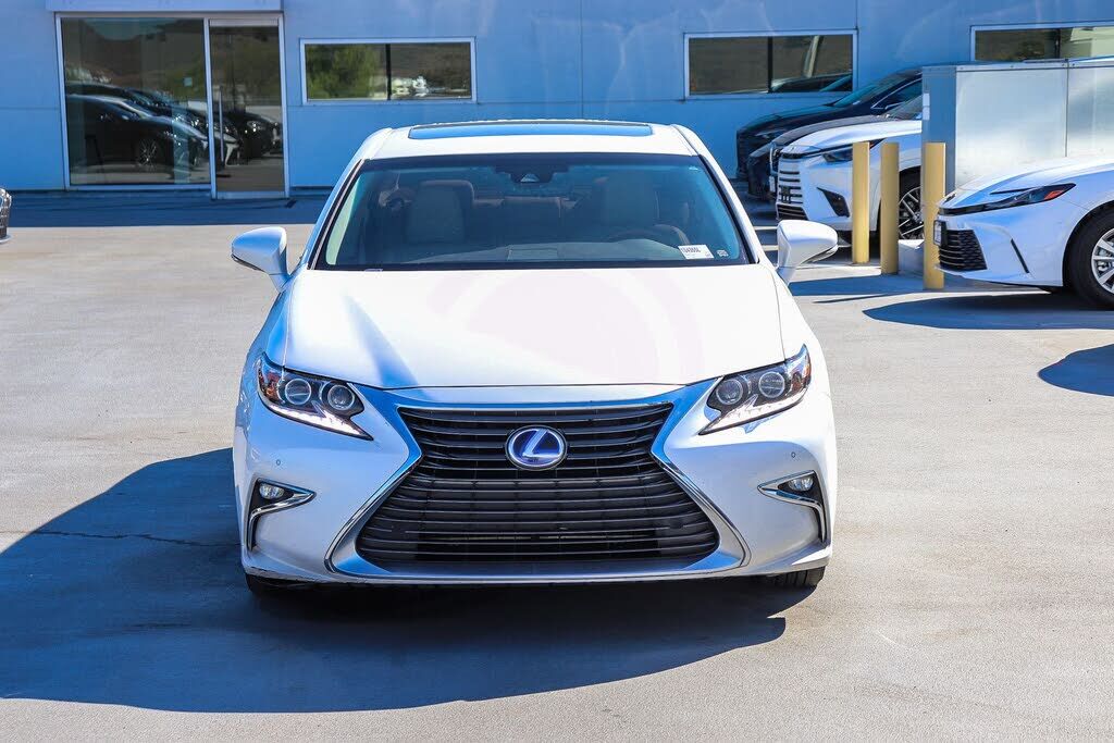 2018 Lexus ES