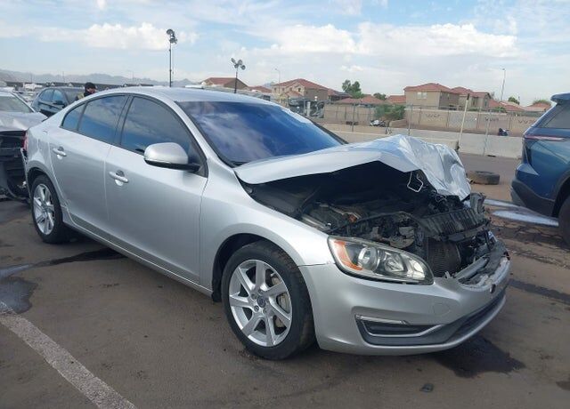 2014 VOLVO S60