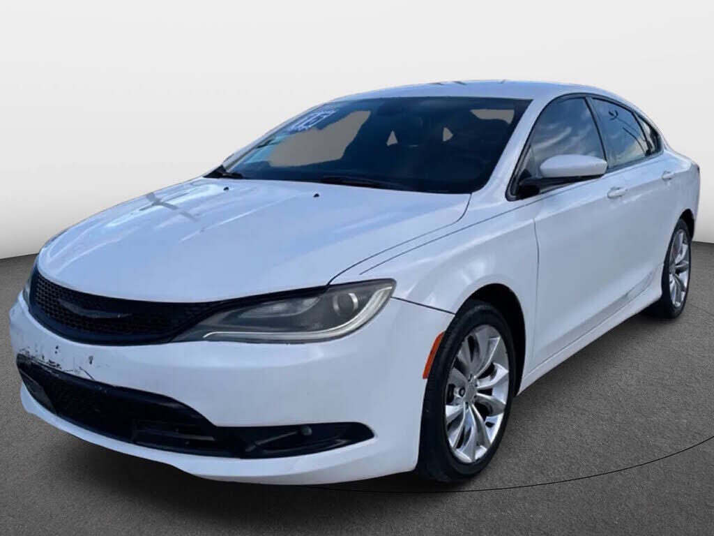 2015 CHRYSLER 200